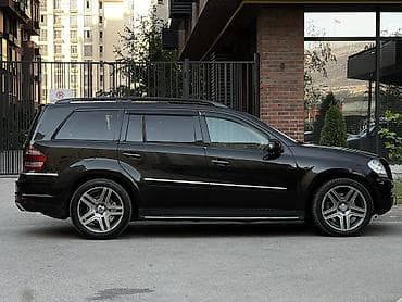 m 111: Mercedes-Benz GL-Class: 2010 г., 4.7 л, Автомат, Бензин, Внедорожник — 8