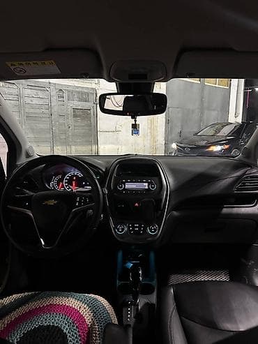 c4 a6: Chevrolet Spark: 2016 г., 1 л, Автомат, Бензин, Хэтчбэк — 4