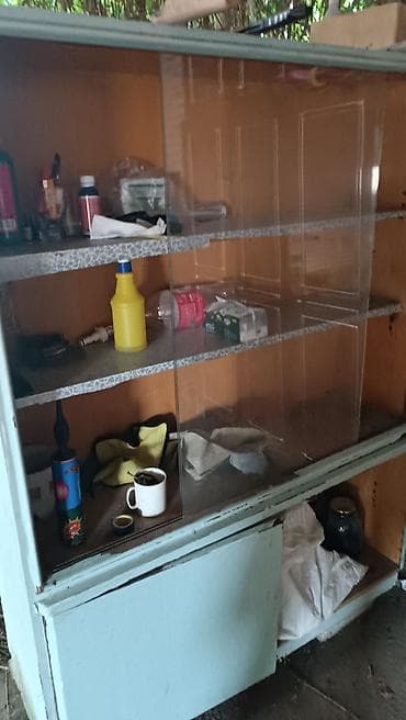 шкаф купе б: Деревянные оконные рамы со стеклом - Материал: дерево, окрашено белой — 1