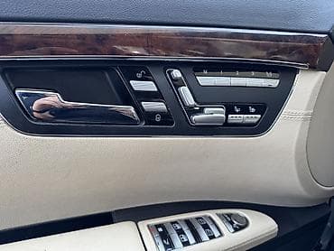дефлектор кондиционер: Mercedes-Benz S-Class: 2006 г., 5.5 л, Автомат, Бензин, Седан — 9