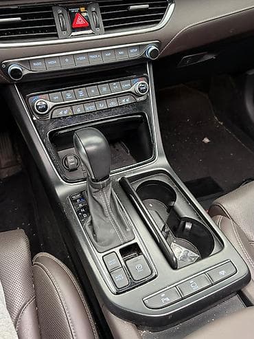 tayota progres: Hyundai Grandeur: 2019 г., 2.4 л, Автомат, Гибрид, Седан — 6