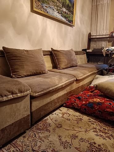 Прямой диван, Б/у — 3