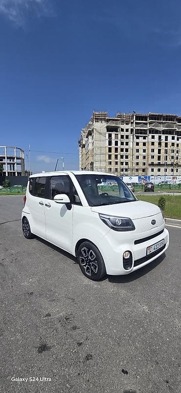 синяя kia: Kia Ray: 2018 г., 1 л, Автомат, Газ, Хэтчбэк — 4