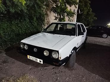 Унаа сатуу: Volkswagen Golf: 1987 г., 1.6 л, Кол менен иштөөчү, Бензин, Хетчбек — 1