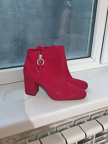 Батинкелер, 37, Zara, Жаңы, түсү - Кызыл, Өзү алып кетүү