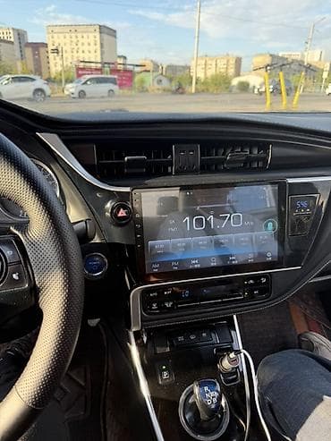 rd 1: Toyota Corolla: 2019 г., 1.8 л, Автомат, Электромобиль, Седан — 10