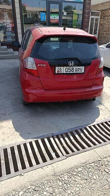 аккорд цена: Honda Fit: 2008 г., 1.5 л, Автомат, Бензин, Хэтчбэк — 2