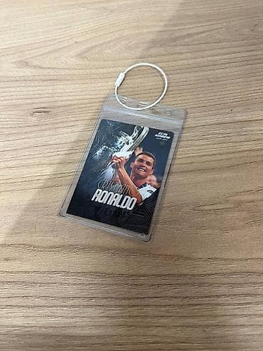 карточки футбольные: Коллекционная карточка Cristiano Ronaldo — Real Madrid 2015–2016. - — 6