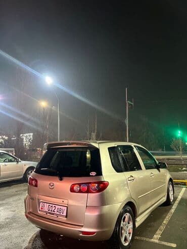 bmw 2008: Mazda Demio: 2003 г., 1.3 л, Автомат, Бензин, Хэтчбэк — 5