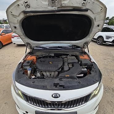 Транспорт: Kia K5: 2019 г., 2 л, Автомат, Газ, Седан — 8