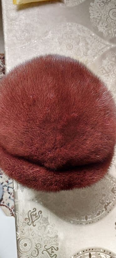 норковая косынка: Красивая бордового цвета норковая шапка,состояние отличное,нигде не — 5