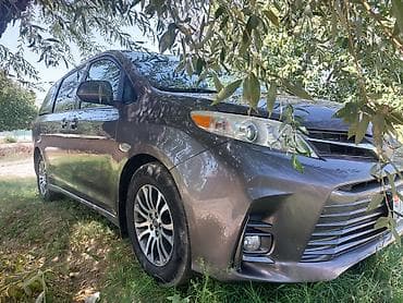 абхаз авто машины: Toyota Sienna: 2019 г., 3.5 л, Автомат, Бензин, Минивэн — 6