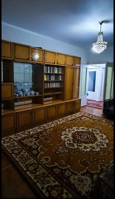 105: 2 комнаты, 50 м², 105 серия, 4 этаж, Старый ремонт — 5