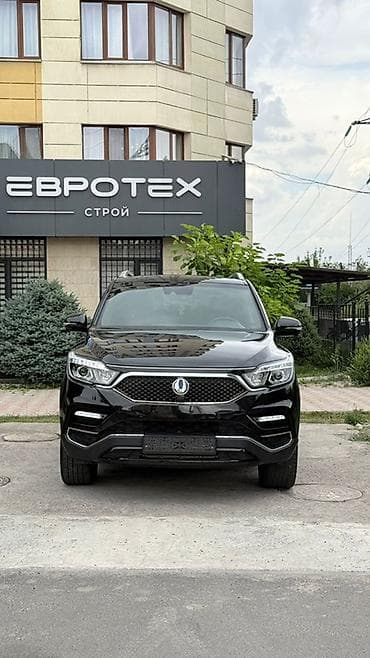 машины за 300 тысяч: Ssangyong Rexton: 2019 г., 2.2 л, Автомат, Дизель, Внедорожник — 1