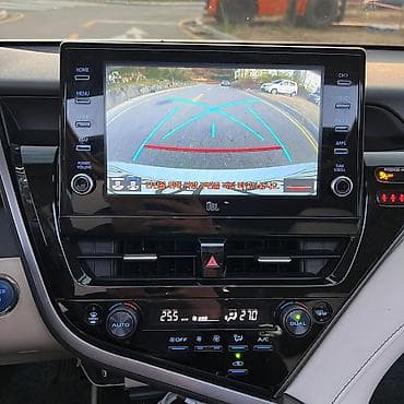 Унаа: Toyota Camry: 2022 г., 2.5 л, Автомат, Гибрид, Седан — 7