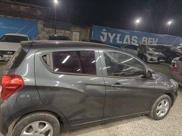 мисубиси спейс стар: Chevrolet Spark: 2019 г., 1 л, Автомат, Бензин, Хэтчбэк — 4