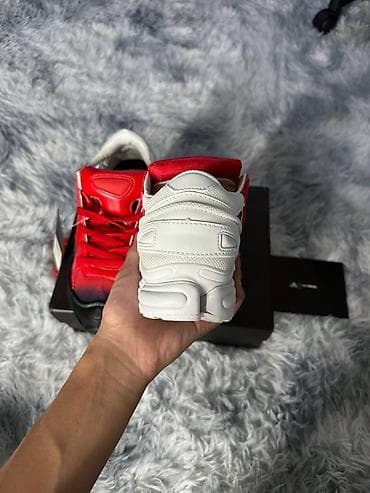 Личные вещи: Мужские кроссовки, 41, Adidas Originals, Новый, цвет - Красный, Платная доставка — 6