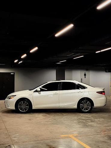 Унаа сатуу: Toyota Camry: 2015 г., 2.5 л, Вариатор, Гибрид, Седан — 3