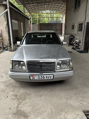 Транспорт: Mercedes-Benz W124: 1994 г., 2.2 л, Механика, Бензин, Седан — 8