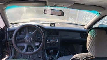 продаю шины на спринтер: Audi 80: 1992 г., 2.3 л, Механика, Бензиновая, Седан — 7