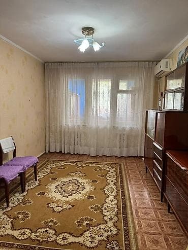 3 микрорайоне: 36 м², С мебелью — 10