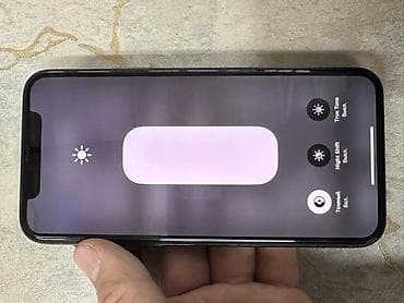 id: IPhone 11 Pro, Space Gray — 10