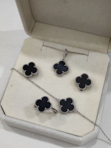 набор пандора: Серебряный Набор+ цепочка + браслет Ванклиф дизайн Италия Размеры — 8