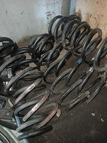 Продаются
Задний пружины
На Дэу Матиз 2 и Матиз 1
Привозной Корея