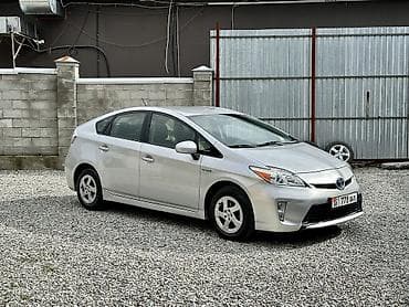 гайки тойота: Toyota Prius: 2014 г., 1.8 л, Автомат, Гибрид, Хэтчбэк — 1