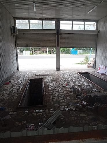 Автосалон, Малярный цех, СТО, 100 м², Действующий Бизнес, Частично с оборудованием