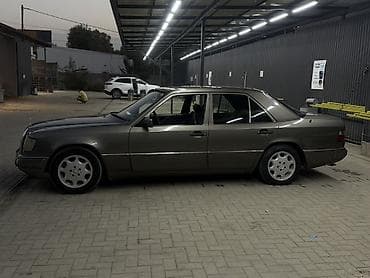 митсубиси спайс стар: Mercedes-Benz W124: 1991 г., 2.3 л, Автомат, Бензин, Седан — 4