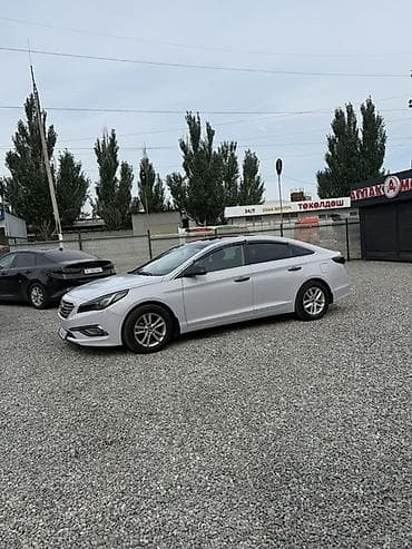 spark 2012: Hyundai Sonata (седан, поколение LF) - Кузов: 4‑дверный седан — 5
