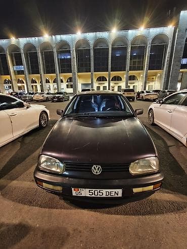6: Volkswagen Golf: 1993 г., 1.6 л, Механика, Бензин — 4