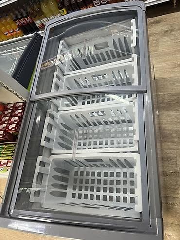 Морозильный ларь с раздвижными стеклянными крышками - Тип