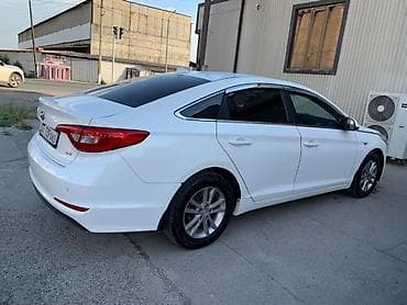 lexus ct 200h 2016: Hyundai Sonata: 2016 г., 2 л, Автомат, Бензин, Седан — 3