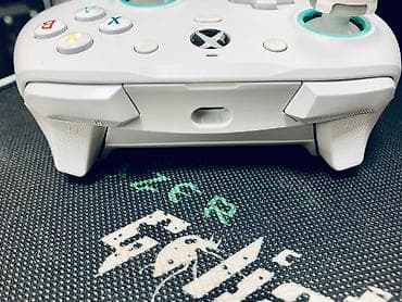 Геймпад Gamesir G7 SE - это проводной контроллер, который обеспечивает — 3