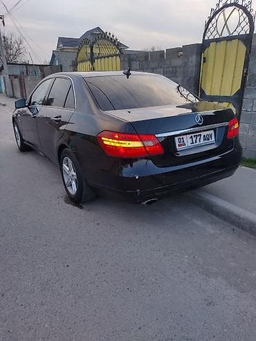 mers 212: Mercedes-Benz E-Class: 2010 г., 1.8 л, Автомат, Седан — 9