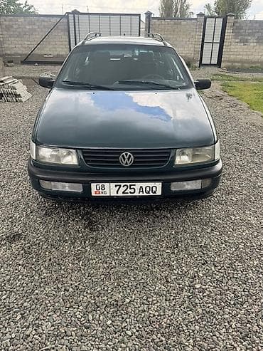 Volkswagen Passat Variant: 1995 г., 2 л, Механика, Бензин, Универсал