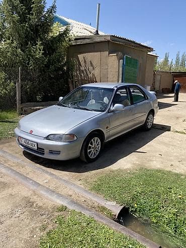 обшивка гольф 2: Honda Civic: 1990 г., Седан — 5