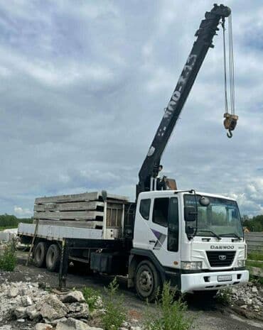 format kg: Стрела 12 м, 12 т, Борт 12000 кг — 1