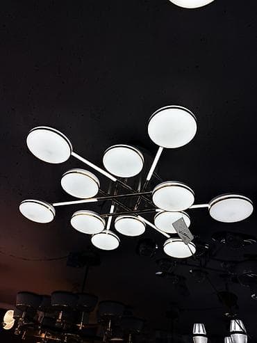 Люстры: Потолочная светодиодная люстра современного дизайна. - Конфигурация — 1