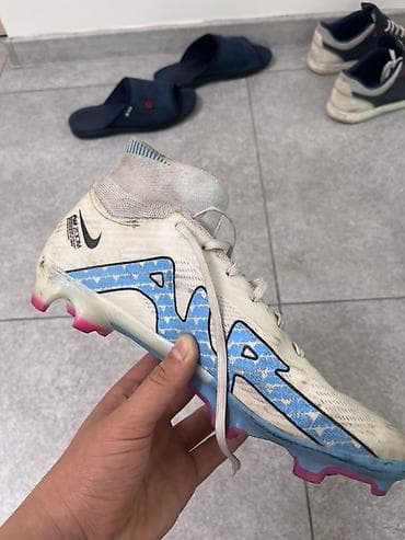 валеболный форма: Футбольные бутсы Nike Zoom Mercurial (серия Air Zoom) для игры на — 2