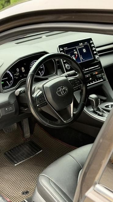 бизнем: Toyota Avalon: 2018 г., 2.5 л, Вариатор, Гибрид, Седан — 5