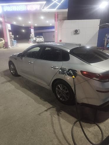 Транспорт: Kia K5: 2018 г., 2 л, Автомат, Газ, Седан — 9