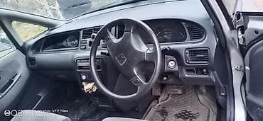 срв 4: Honda Odyssey: 1996 г., 2.3 л, Автомат, Минивэн — 9