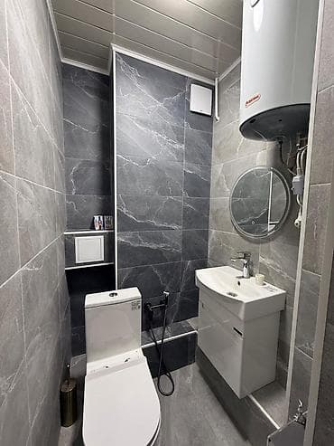 osh flat: Срочно продается 2 комн-я квартира с свежим ремонтом 😍 Адрес — 6