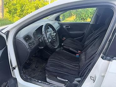 Транспорт: Volkswagen Polo: 2012 г., 1.6 л, Механика, Бензин, Седан — 3