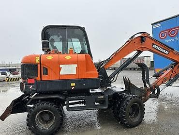 запчасти на мотоцикл бишкек: Экскаватор, 2021 г., Дөңгөлөктүү — 3