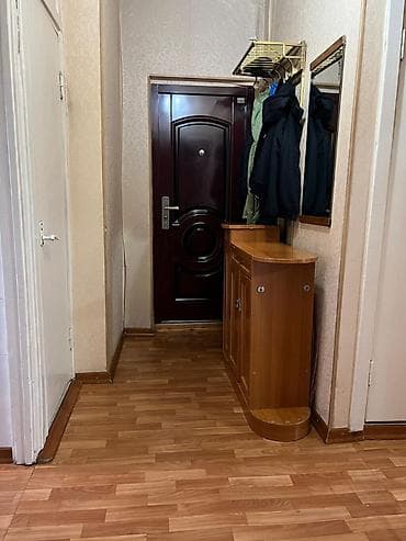 kut tower: 3 комнаты, 62 м², Аламедин-1 мкр 105 серия, 5 этаж, Косметический ремонт — 6