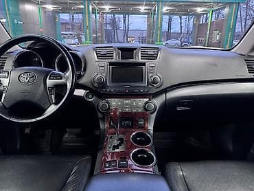 универса: Toyota Highlander: 2010 г., 3.5 л, Автомат, Газ, Кроссовер — 5